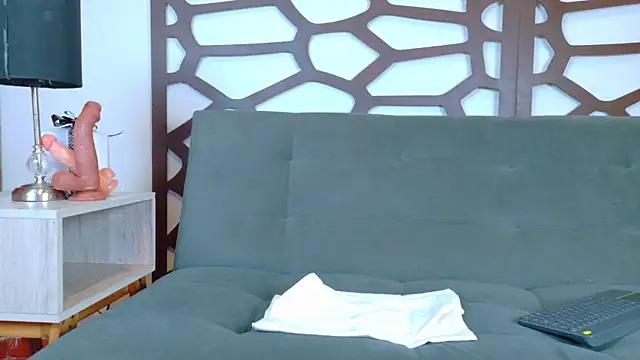 ashley jonee online show from 18, 12, 2025