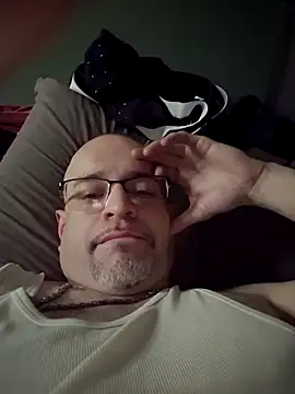 Curious9884 online show from 12, 3, 2026