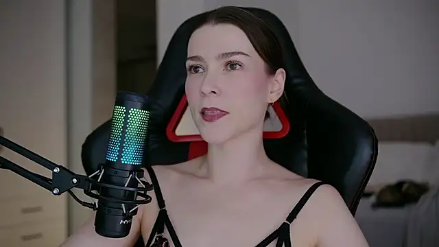 Snapshot of WowHelloAlice chatting on 28, 2, 2026 WowHelloAlice online show from 28, 2, 2026