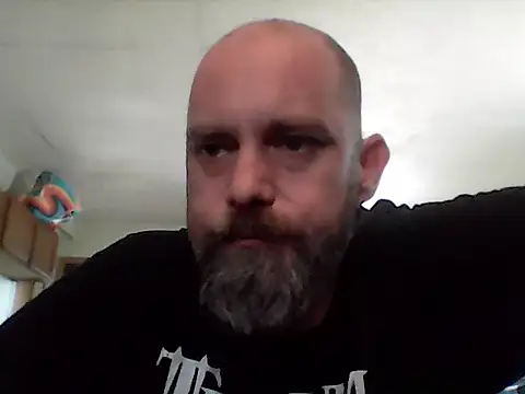 Snapshot of crazyheratic8 chatting on 9, 5, 2026 crazyheratic8 online show from 9, 5, 2026