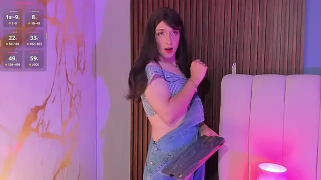 DaimondPink online show from 10, 10, 2025