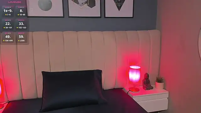 DaimondPink online show from 18, 10, 2025