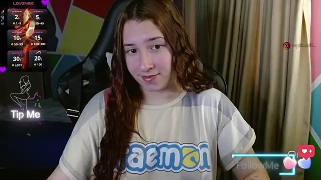 Snapshot of Mysticdoll69_ chatting on 25, 10, 2025 Mysticdoll69  online show from 25, 10, 2025