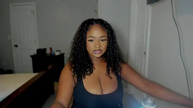 Snapshot of supanovaaa chatting on 7, 6, 2026 supanovaaa online show from 7, 6, 2026