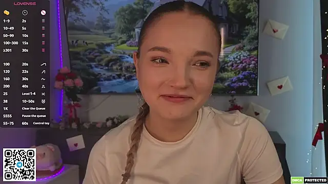 JulieLupo online show from 1, 4, 2026