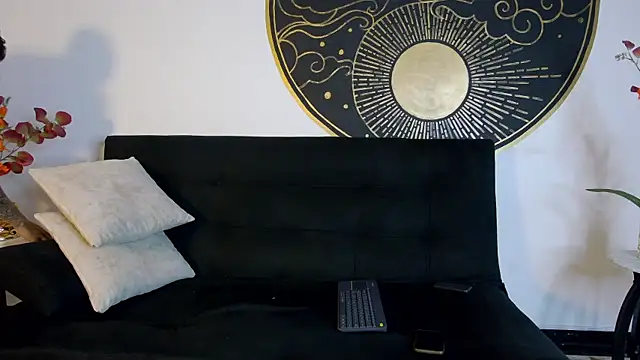 Snapshot of LukeSavagge chatting on 5, 10, 2025 LukeSavagge online show from 5, 10, 2025