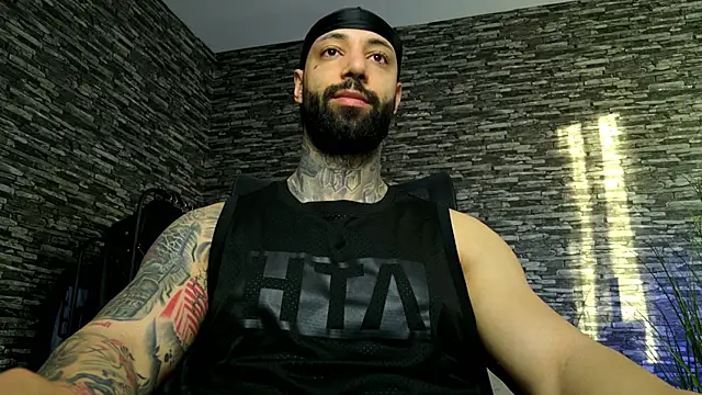 MasculineGuy99 online show from 6, 4, 2026