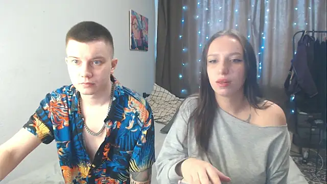 Snapshot of Mark_and_Wendy chatting on 7, 5, 2026 Mark and Wendy online show from 7, 5, 2026