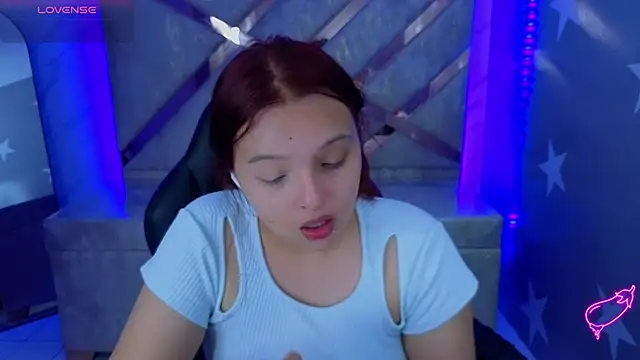 Snapshot of mia_foster_t chatting on 22, 5, 2026 mia foster t online show from 22, 5, 2026