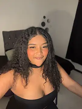 Snapshot of mitschellfox21 chatting on 8, 7, 2026 mitschellfox21 online show from 8, 7, 2026