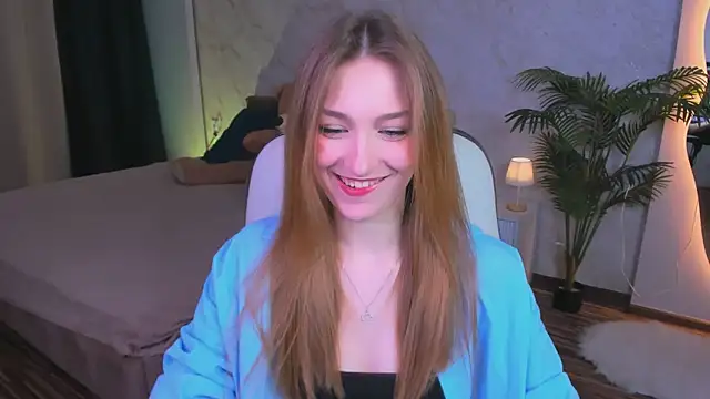 AngelAnabelle online show from 4, 11, 2025