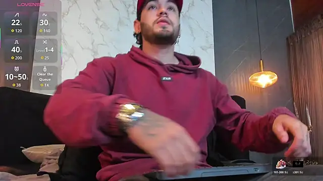 ElianKeiser online show from 24, 11, 2025