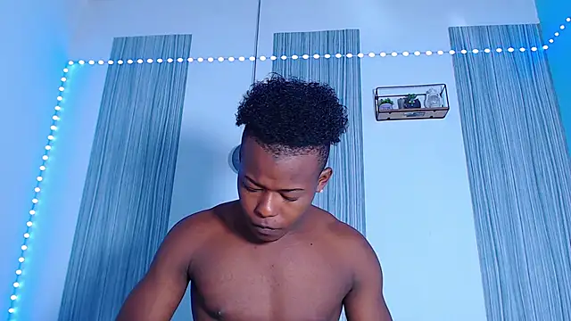 Dark stallionX online show from 30, 11, 2025