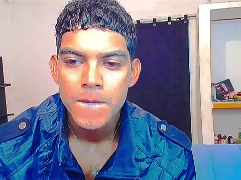 Snapshot of theMyke101 chatting on 31, 5, 2026 theMyke101 online show from 31, 5, 2026