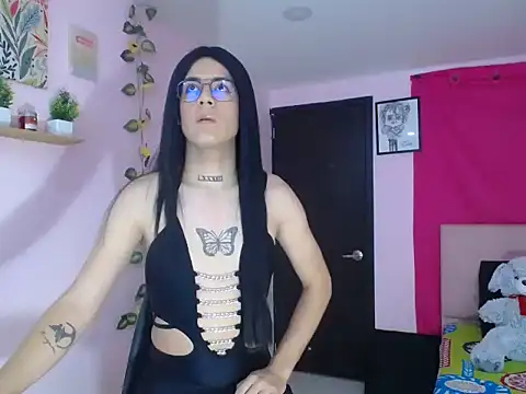 Snapshot of verodivinequeen_ chatting on 9, 10, 2025 verodivinequeen  online show from 9, 10, 2025