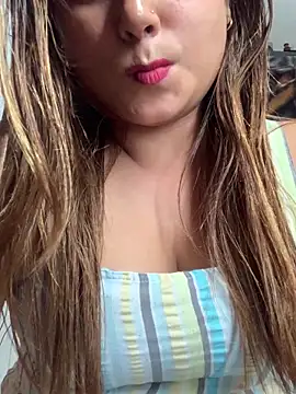 hottylover03 online show from 19, 10, 2025