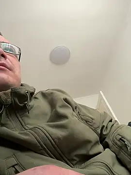 viktor1992-1-1 online show from 26, 2, 2026