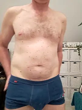 Snapshot of Vintermelon2 chatting on 7, 5, 2026 Vintermelon2 online show from 7, 5, 2026