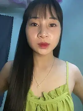 Snapshot of banlinh004 chatting on 13, 5, 2026 banlinh004 online show from 13, 5, 2026