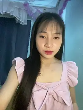 Snapshot of banlinh004 chatting on 31, 5, 2026 banlinh004 online show from 31, 5, 2026