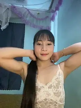 Snapshot of banlinh004 chatting on 17, 6, 2026 banlinh004 online show from 17, 6, 2026