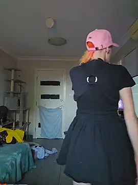 lonely Cosplay chick online show from 16, 1, 2026