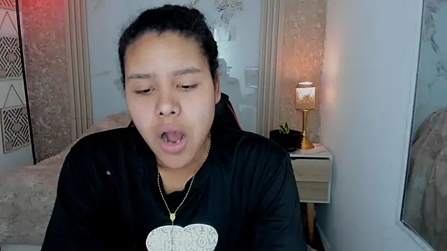 Snapshot of AriaVega chatting on 7, 6, 2026 AriaVega online show from 7, 6, 2026