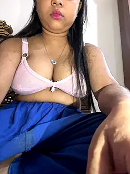 Snapshot of babbydoll-03 chatting on 10, 11, 2025 babbydoll-03 online show from 10, 11, 2025