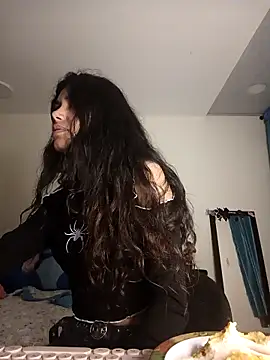 caramel doll   online show from 10, 10, 2025