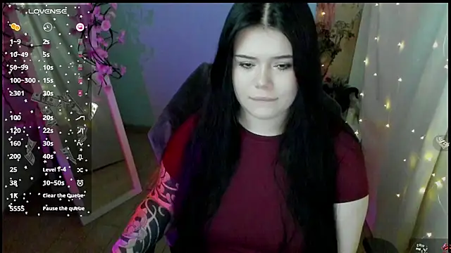 Snapshot of Mona_Esty chatting on 26, 4, 2026 Mona Esty online show from 26, 4, 2026