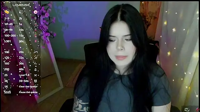 Snapshot of Mona_Esty chatting on 30, 4, 2026 Mona Esty online show from 30, 4, 2026