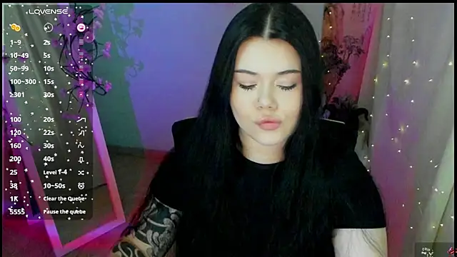 Snapshot of Mona_Esty chatting on 9, 5, 2026 Mona Esty online show from 9, 5, 2026