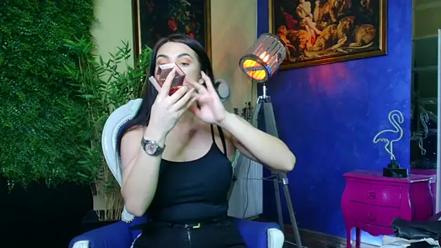 nicolepalmer online show from 23, 11, 2025