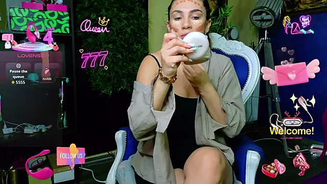 nicolepalmer online show from 2, 7, 2026