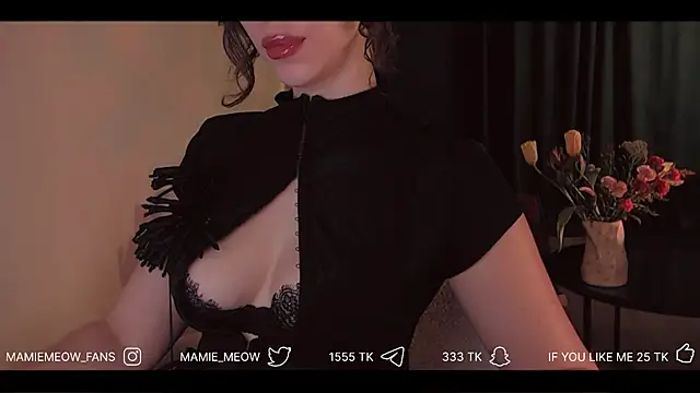 Mamiemeow online show from 6, 4, 2026