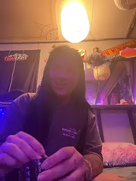 Snapshot of Jynx420friendly chatting on 7, 6, 2026 Jynx420friendly online show from 7, 6, 2026