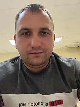 Snapshot of Mahrovmaxim chatting on 12, 10, 2025 Mahrovmaxim online show from 12, 10, 2025