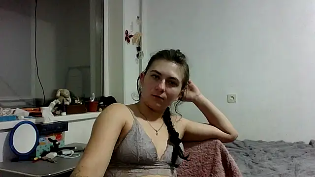 Twolatte1520 online show from 22, 12, 2025