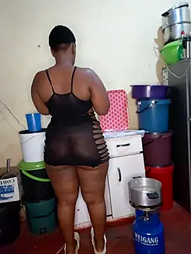 Snapshot of Phat_booty222 chatting on 18, 10, 2025 Phat booty222 online show from 18, 10, 2025