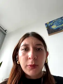 DaisyEmily online show from 9, 11, 2025