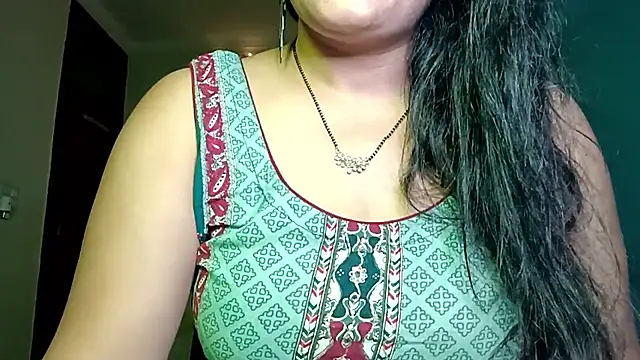 horny milf couple online show from 12, 4, 2026