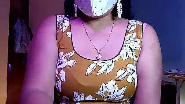 Snapshot of horny_milf_couple chatting on 22, 5, 2026 horny milf couple online show from 22, 5, 2026
