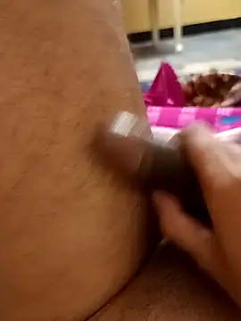 Snapshot of iamgudi1@xh chatting on 31, 10, 2025 iamgudi1xh online show from 31, 10, 2025