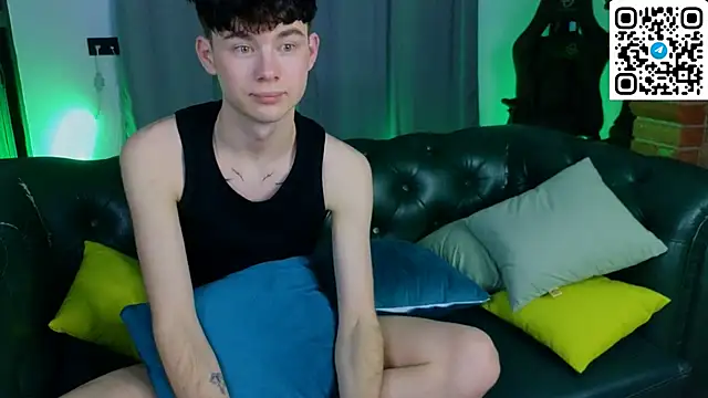 Cute Mike online show from 2, 3, 2026