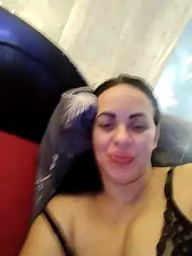 Stefaniyaxq online show from 14, 11, 2025