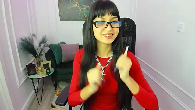 TiffanyYounge online show from 5, 2, 2026