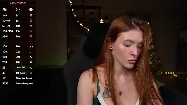 SsonicPorn online show from 17, 12, 2025