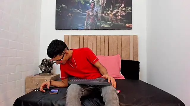 Timothe Evans online show from 19, 11, 2025