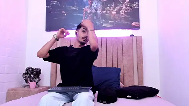 Timothe Evans online show from 9, 1, 2026