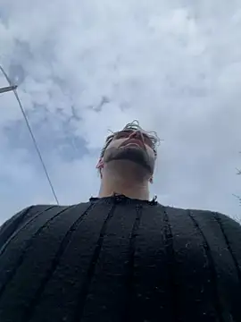 Al3xox02 online show from 18, 1, 2026